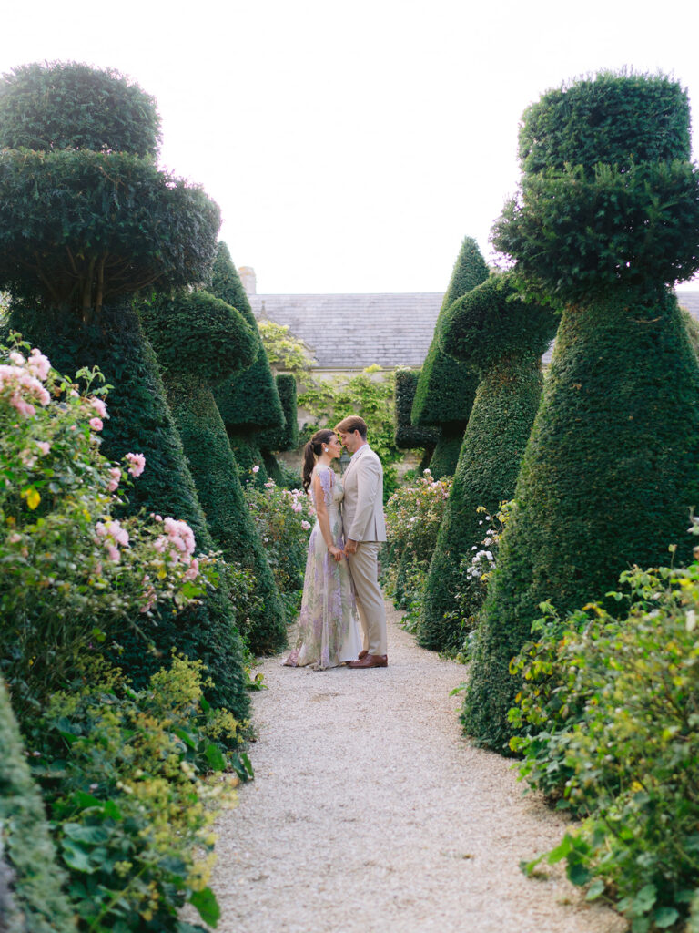 Euridge Manor Wedding Photographer couple portraits in garden